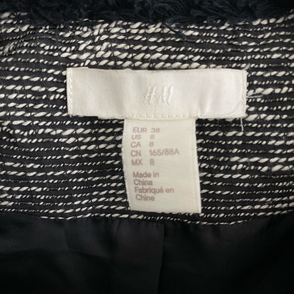 H&m jacket - Picture 3 of 6